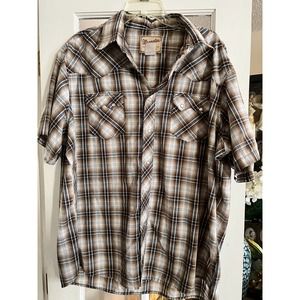 Mens XL Wrangler Western tan pearl snap button down.
